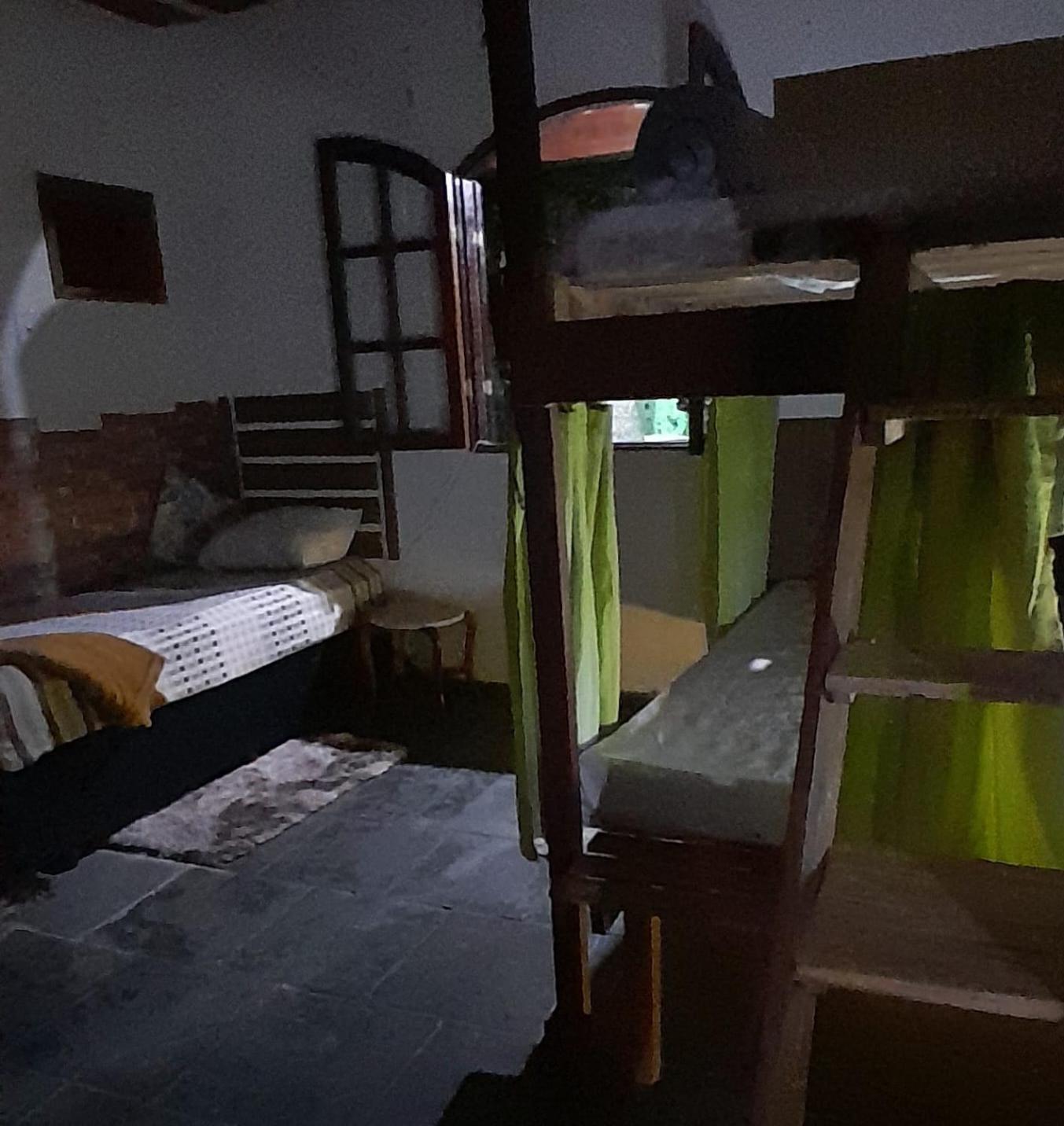 Hostel Em Itaipuacu Proximo A Praia E Terminal Da Rua 01 Maricá Eksteriør bilde